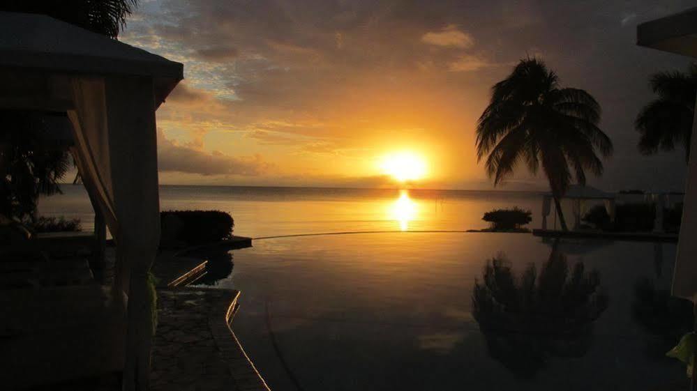 Grand Bahia Ocean View Hotel Cabo Rojo Exterior photo