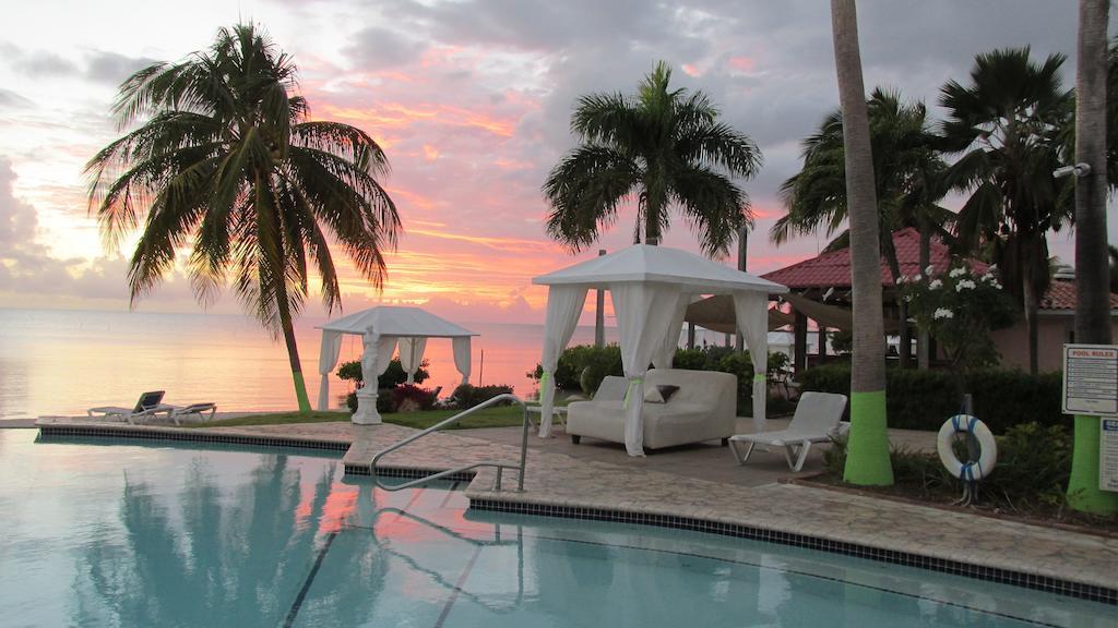Grand Bahia Ocean View Hotel Cabo Rojo Exterior photo
